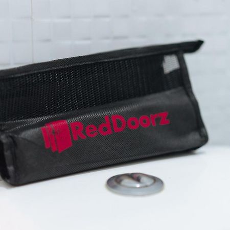 Готель Reddoorz @ Sunfields Lipa Batangas Lipa City Екстер'єр фото